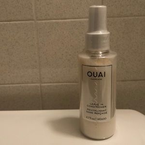 Ouai leave in conditioner